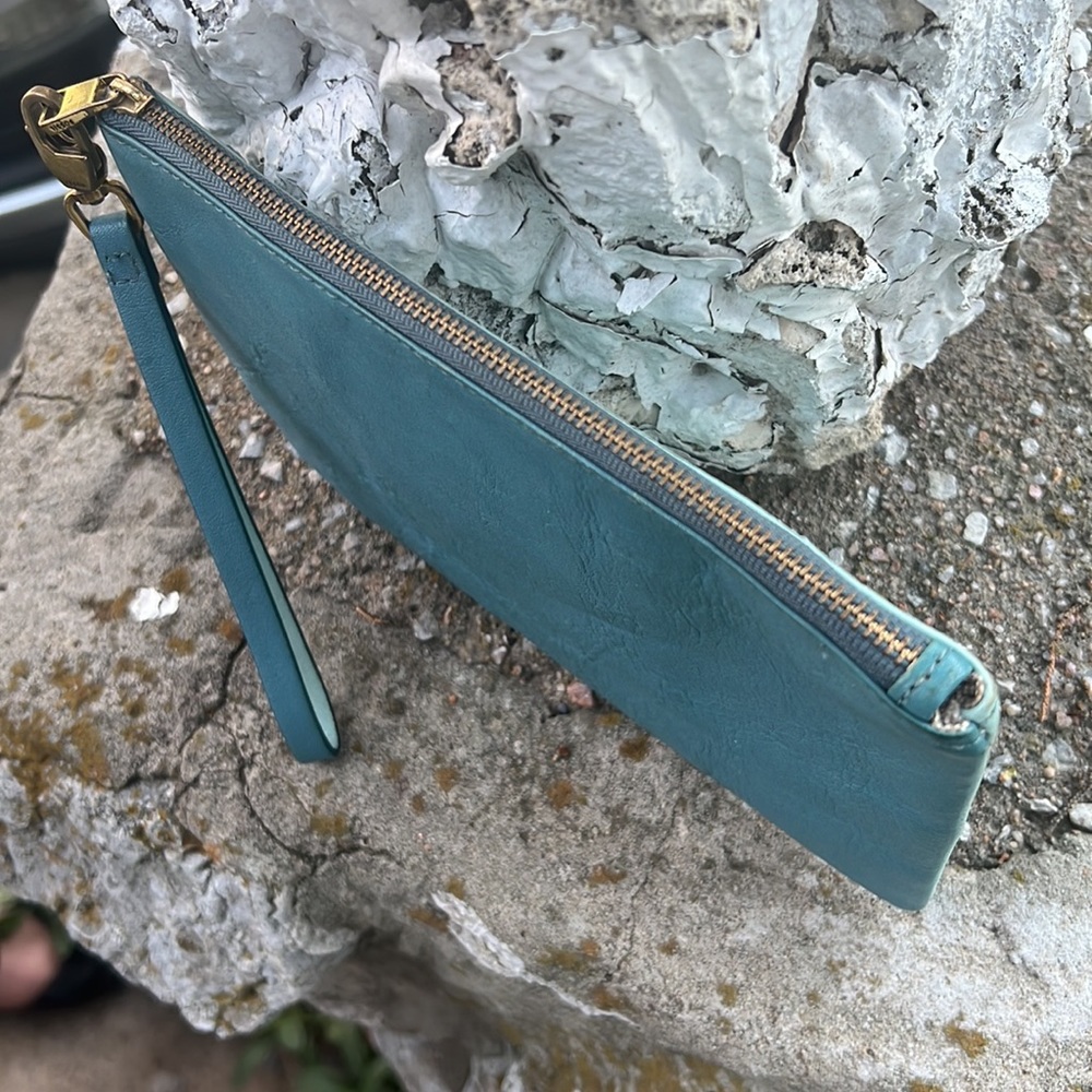 Fossil Large Two-Sided Color Wristlet Dark Blue/L… - image 3